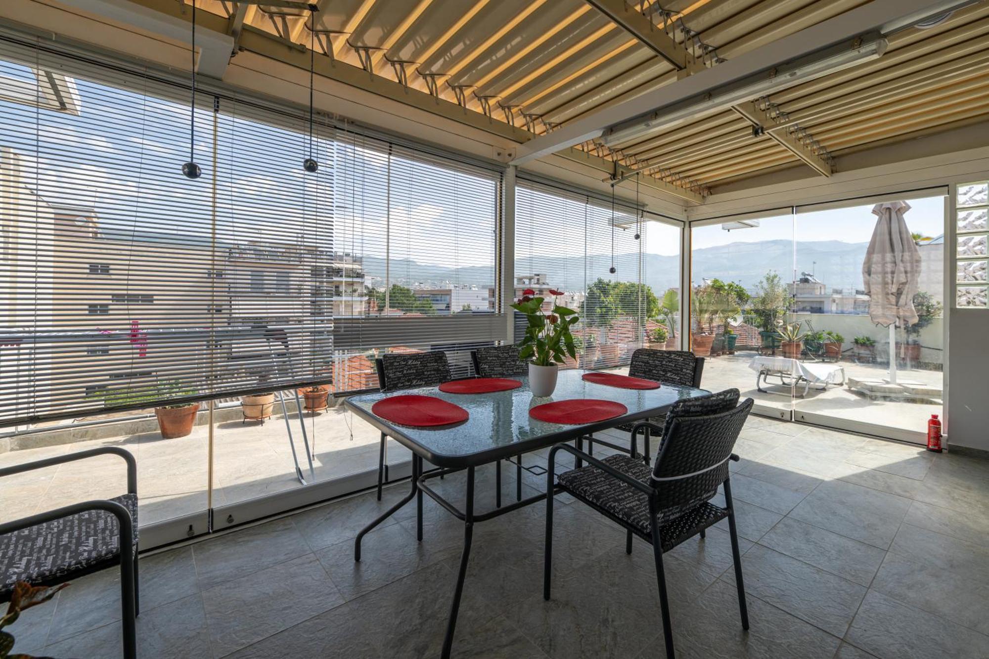Myrto Luxurious Top Floor Studio Kalamata Esterno foto